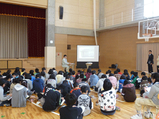 miyauchi_20120509_1
